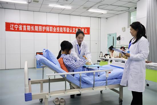 1762827469320094594.jpg 333.jpg